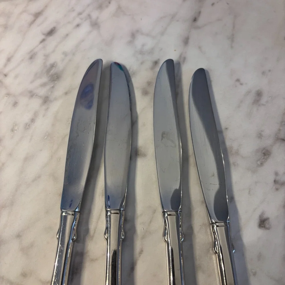 Set of 4 ONEIDA Rogers Deluxe‎ Satin Gloria Stainless Flatware Hollow Knives 9